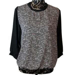 Express Womens Mixed Media Pebble Print Sheer Back Blouse Black Grey Medium
